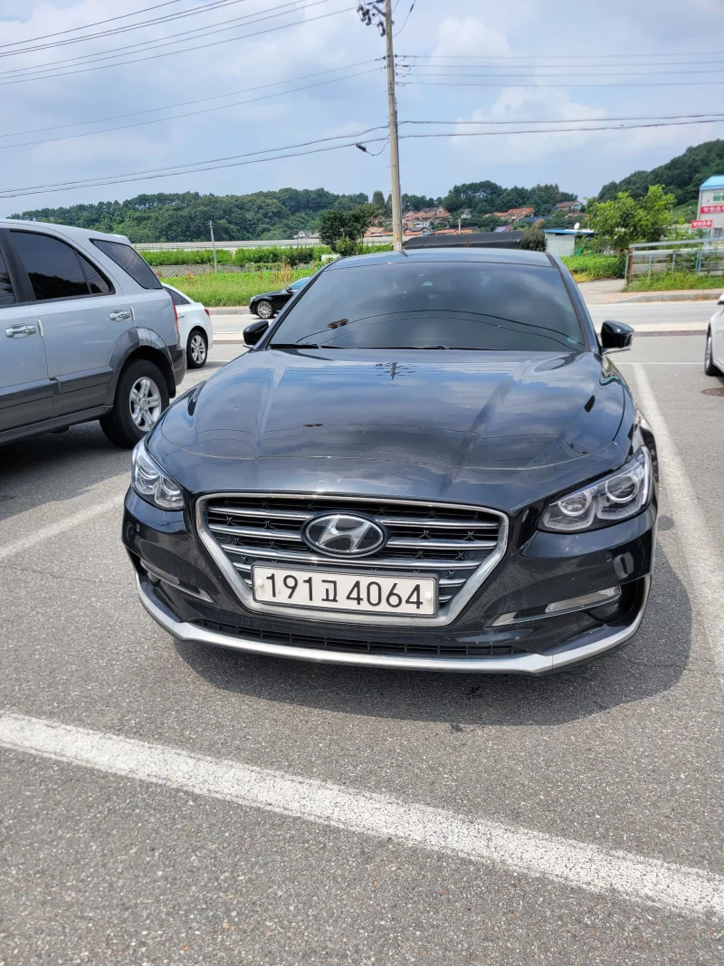 Hyundai Grandeur