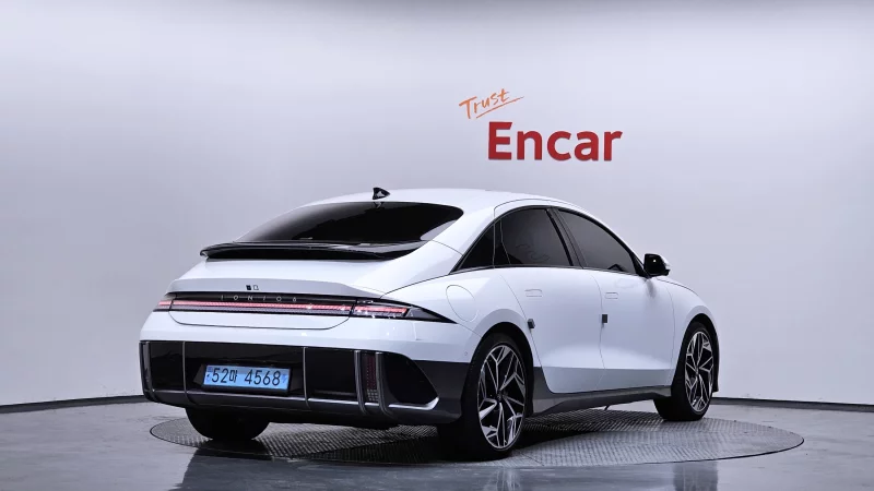 Hyundai Ioniq 6