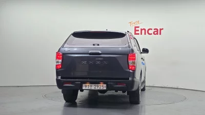 SsangYong Rexton Sports Khan