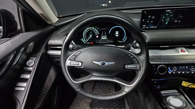 Genesis Electrified G80