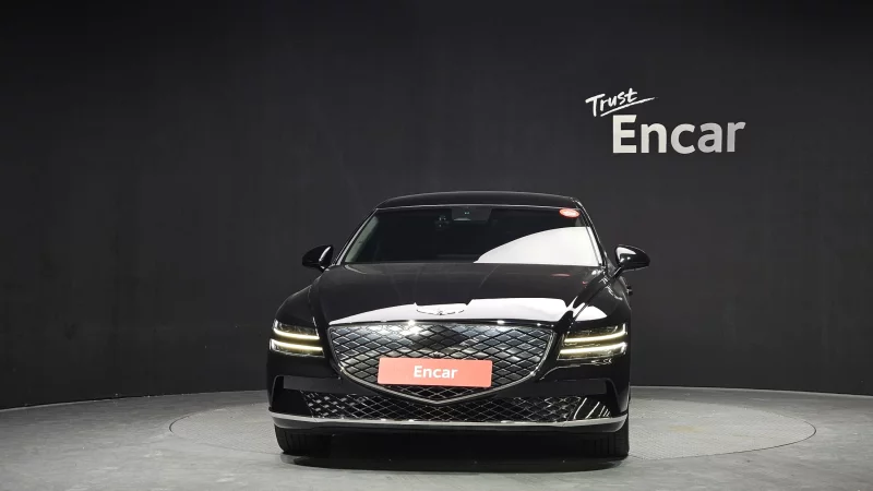 Genesis Electrified G80