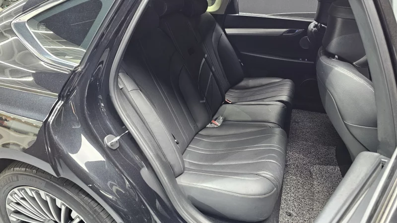 Genesis Electrified G80