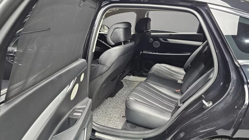 Genesis Electrified G80