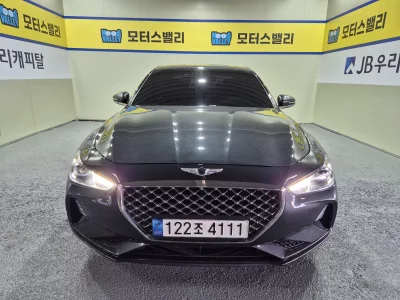 Genesis G70