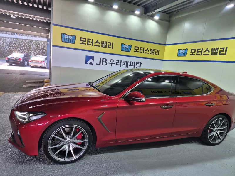 Genesis G70