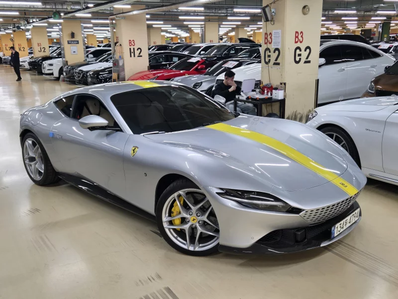 Ferrari ROMA