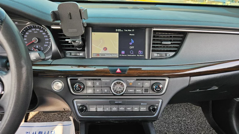 Kia K7