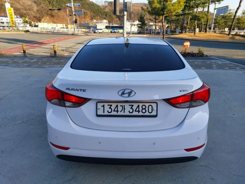 Hyundai AVANTE