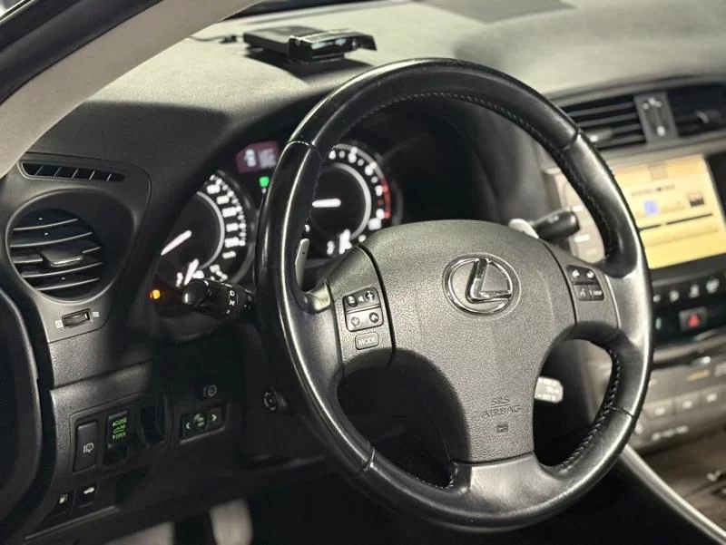 Lexus IS250