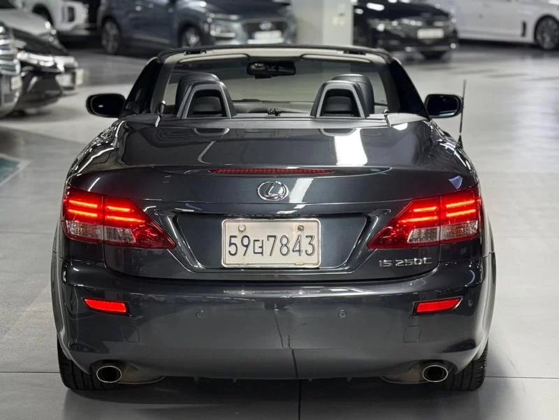 Lexus IS250