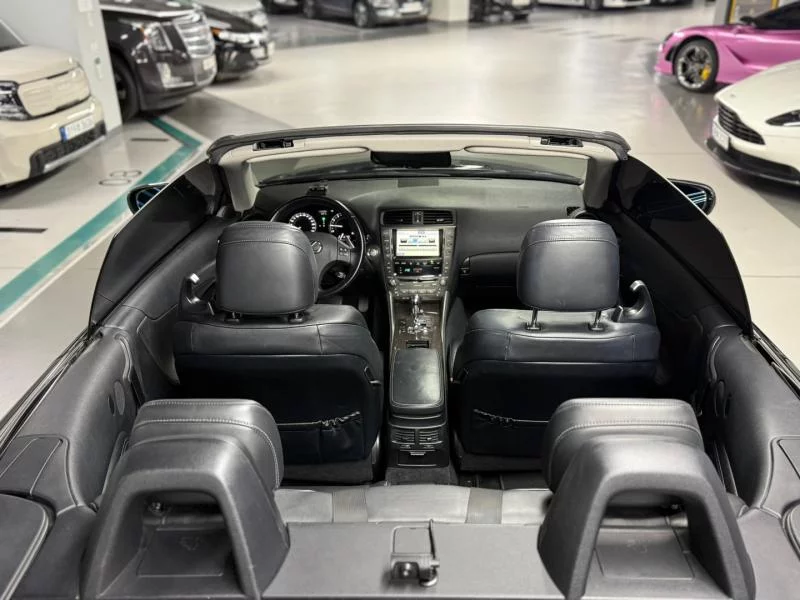 Lexus IS250