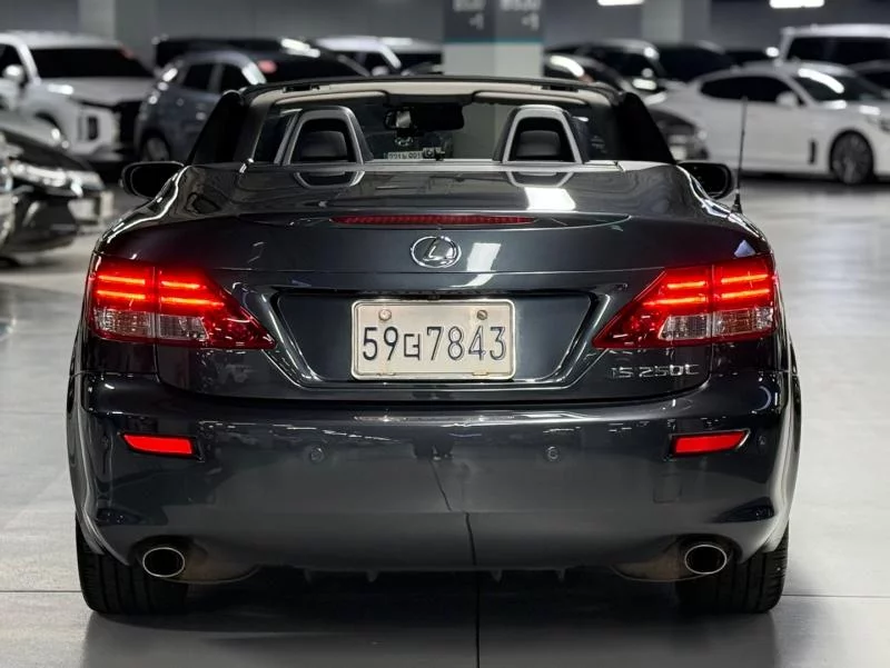 Lexus IS250