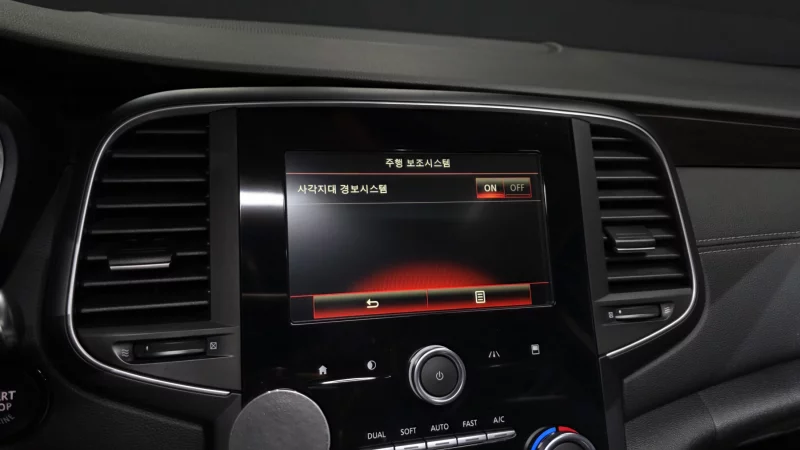 Renault Samsung SM6