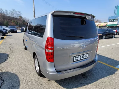 Hyundai Grand Starex