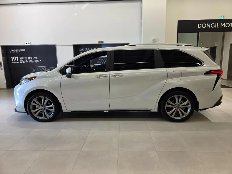 Toyota Sienna