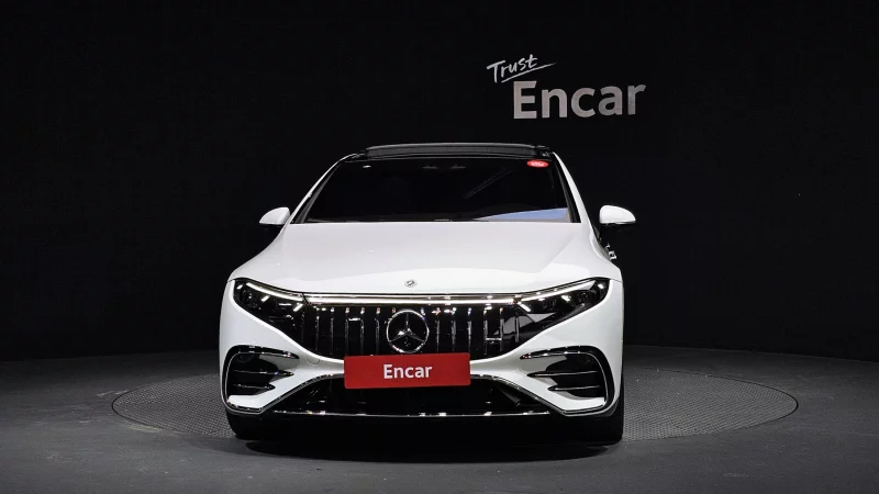 Mercedes-Benz EQS