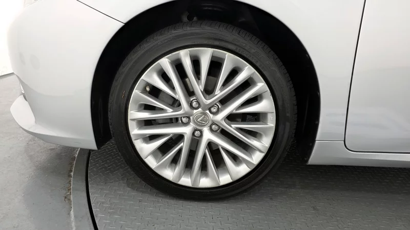Lexus ES350
