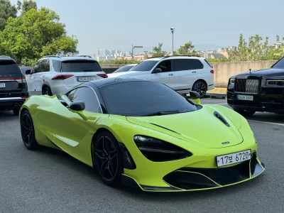 Mclaren 720S