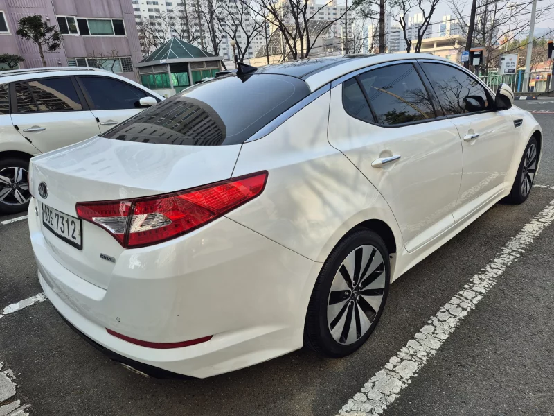 Kia K5