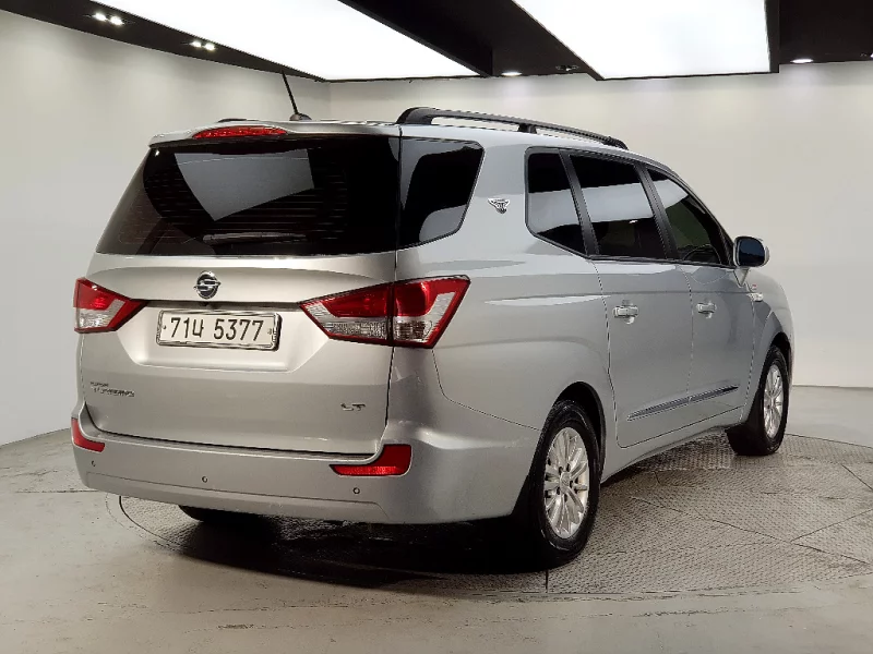 SsangYong Korando Turismo