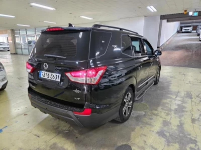 SsangYong Korando Turismo