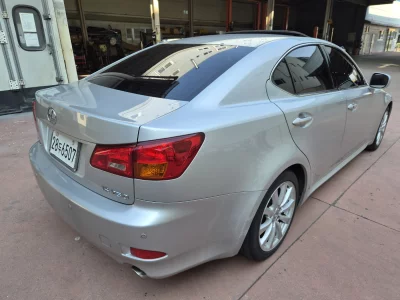 Lexus IS