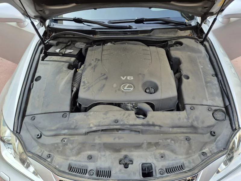 Lexus IS250