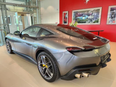 Ferrari ROMA