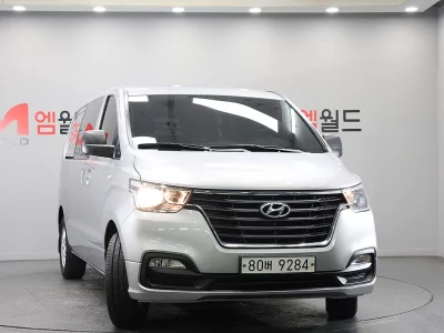 Hyundai Grand Starex
