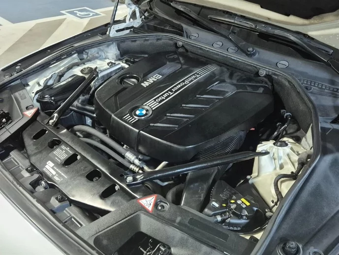 BMW 5-Series Gran Turismo