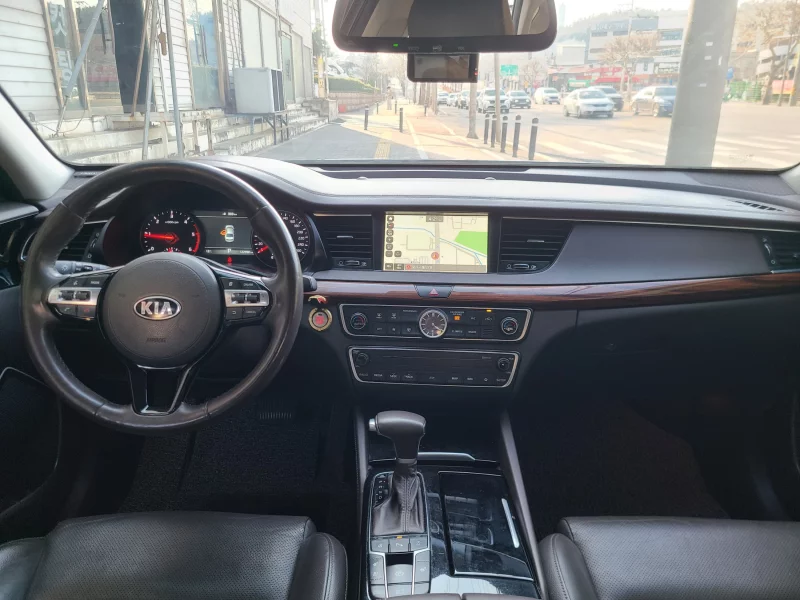 Kia K7