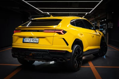 Lamborghini URUS