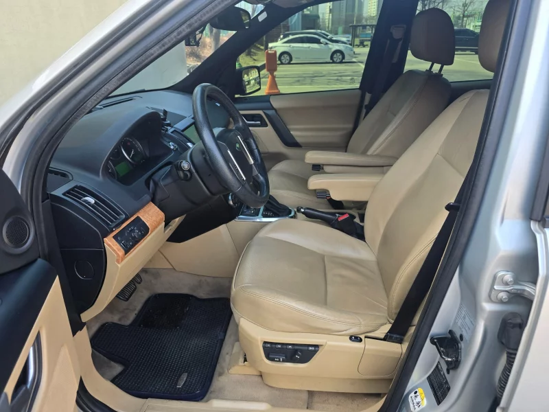 Land Rover FREELANDER