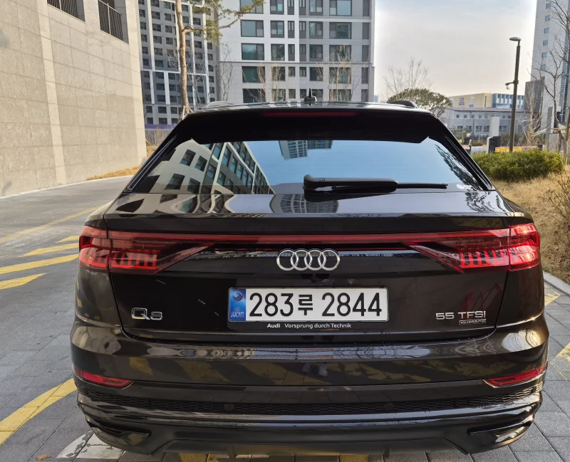 Audi Q8
