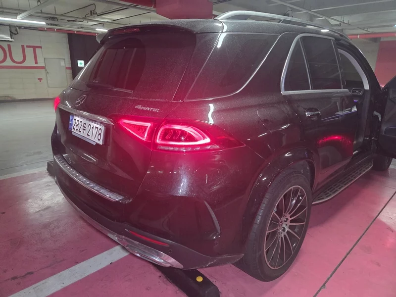 Mercedes-Benz GLE-Class