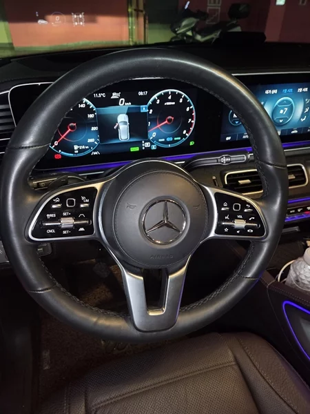 Mercedes-Benz GLE-Class
