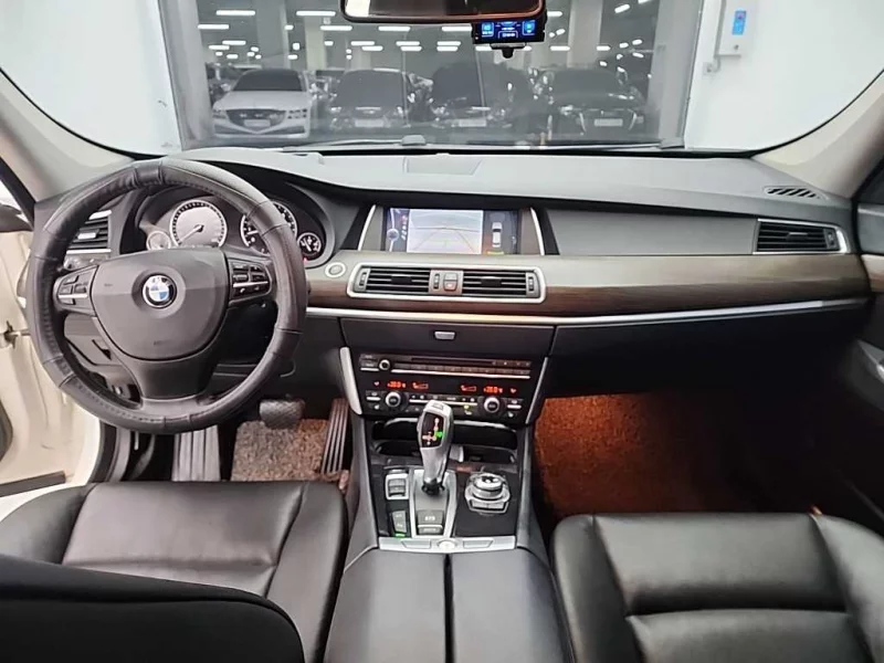 BMW 5-Series Gran Turismo