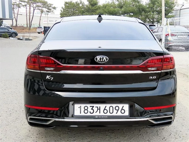 Kia K7