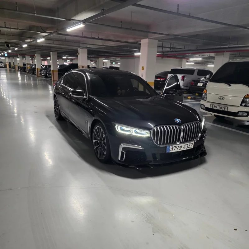 BMW 7-Series
