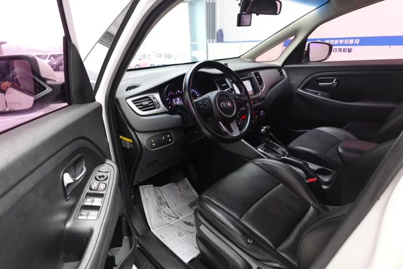 Kia Carens