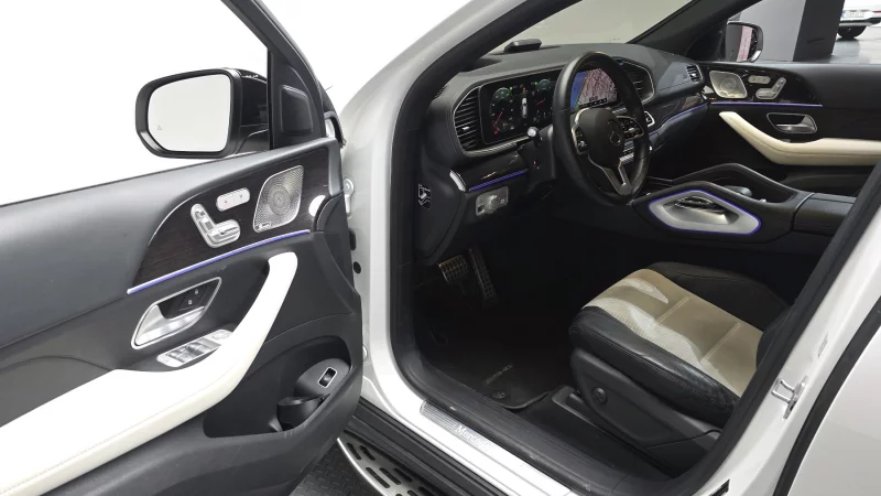 Mercedes-Benz GLE-Class