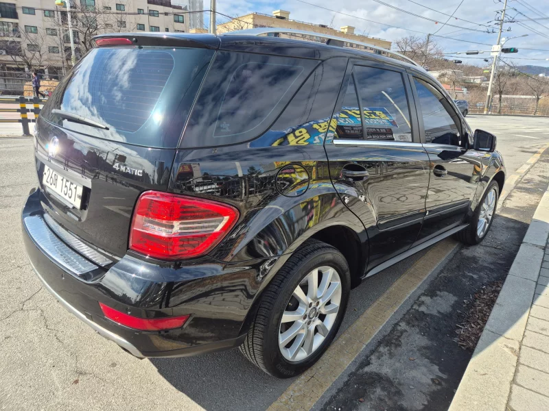 Mercedes-Benz M-class