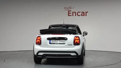 MINI Cooper Convertible