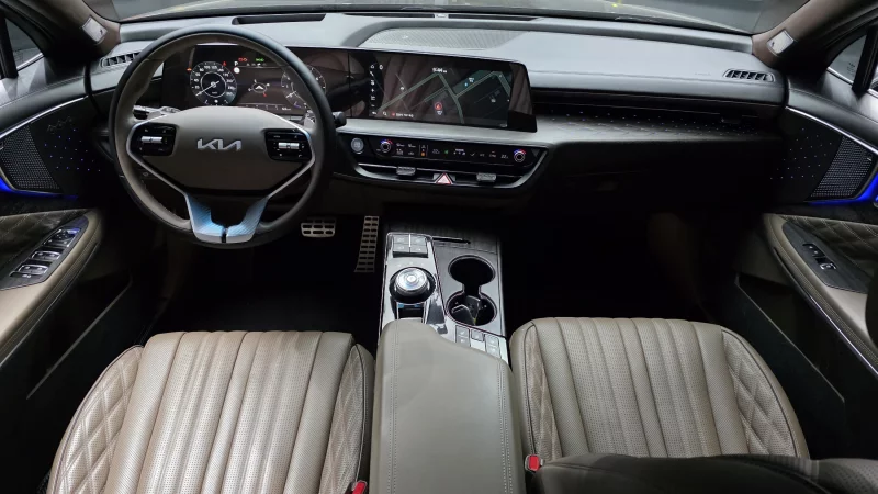 Kia K8