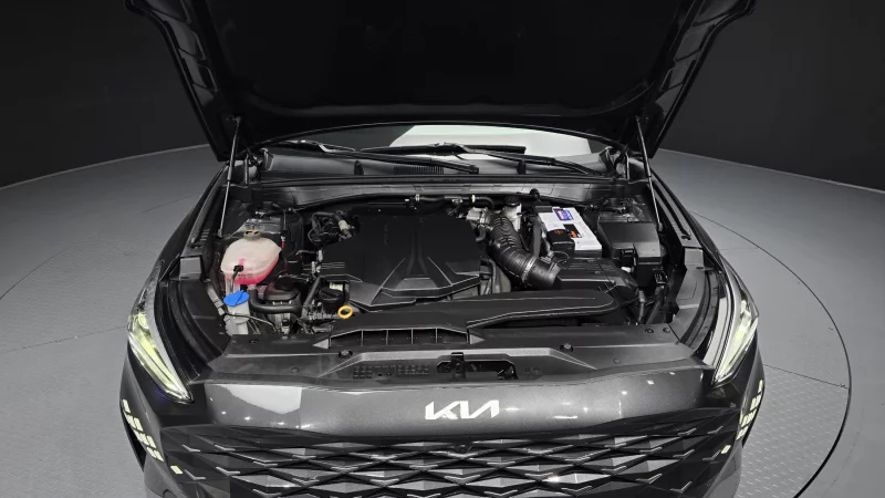 Kia K8