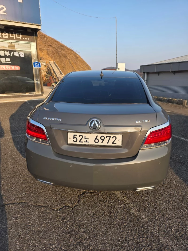 Daewoo Alpheon