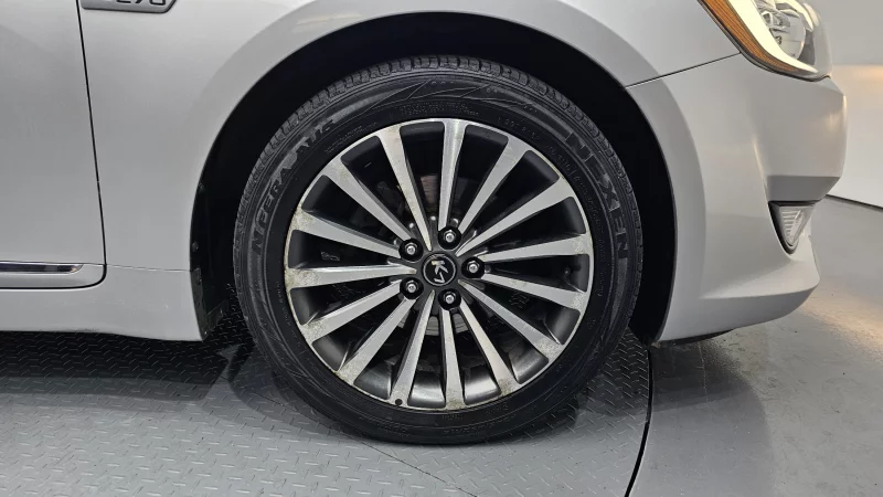 Kia K7
