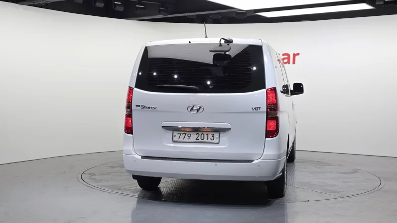 Hyundai Grand Starex