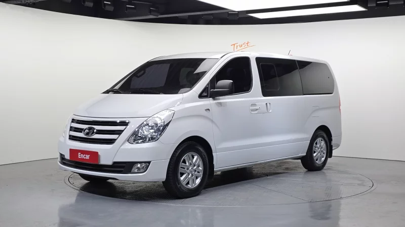 Hyundai Grand Starex