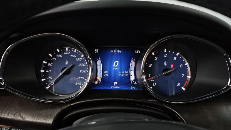 Maserati QUATTROPORTE